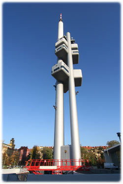 tv_tower_prague.jpg